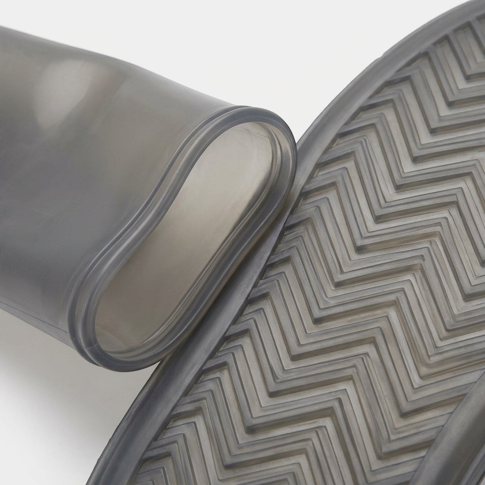 Zwfkg Reusable Silicone Low Cut Shoe Covers Smoke - Detail view